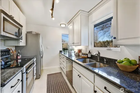 6346 26th Avenue SW Seattle WA 98106
