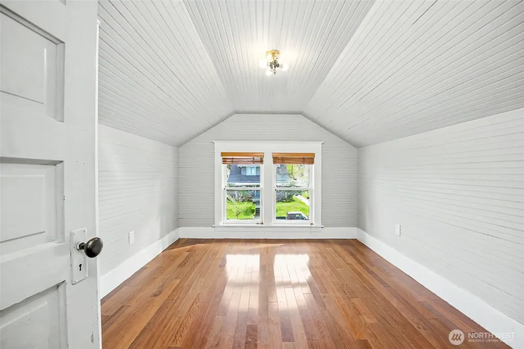 3225 N 20th Street Tacoma WA 98406