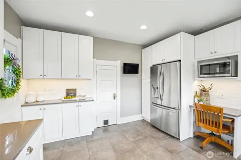 3225 N 20th Street Tacoma WA 98406