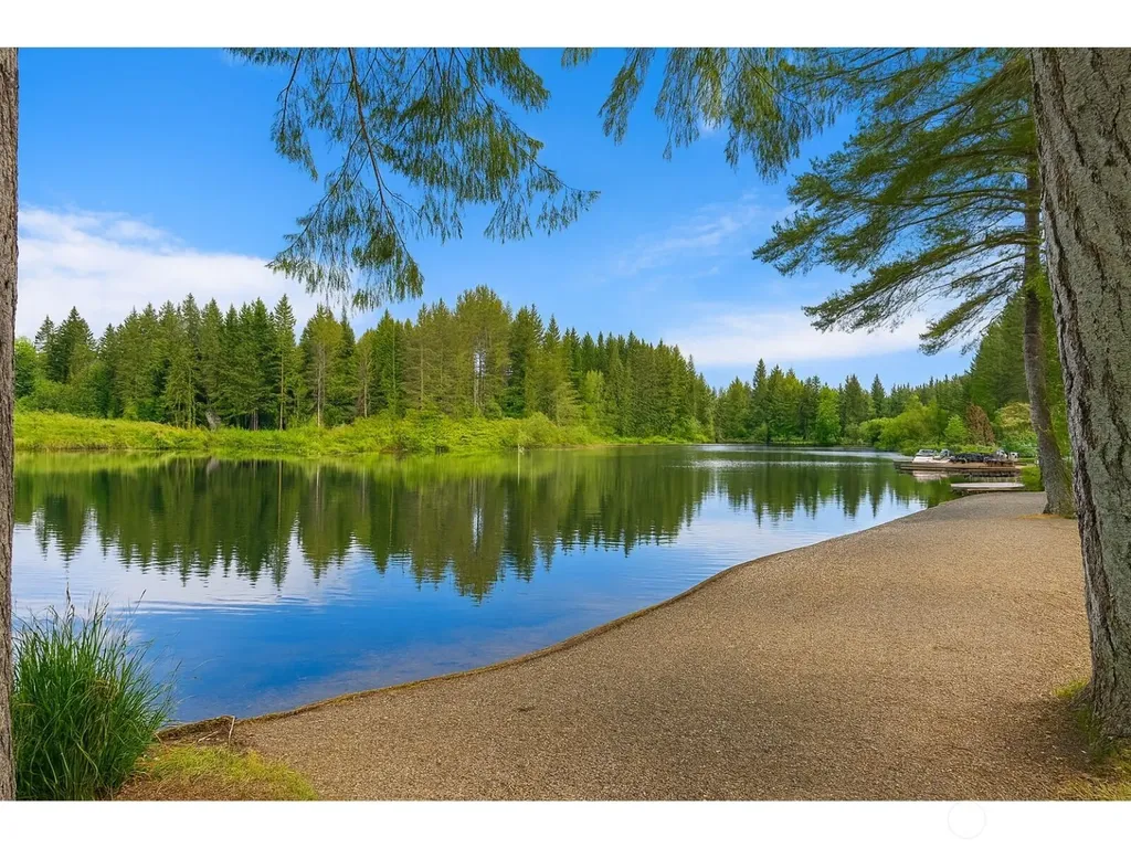 280 E Clonakilty Drive Shelton WA 98584