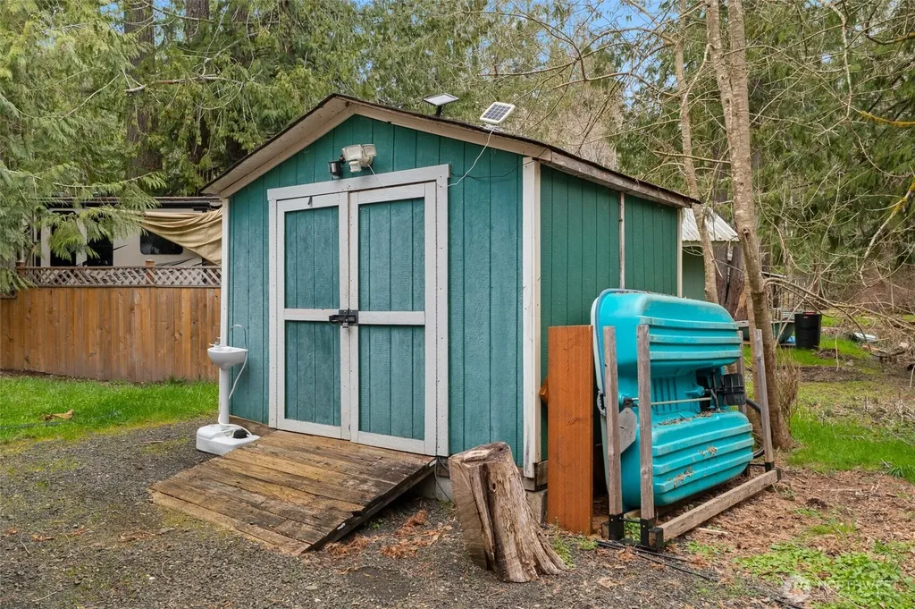 170 E Lakeshore Drive E Shelton WA 98524