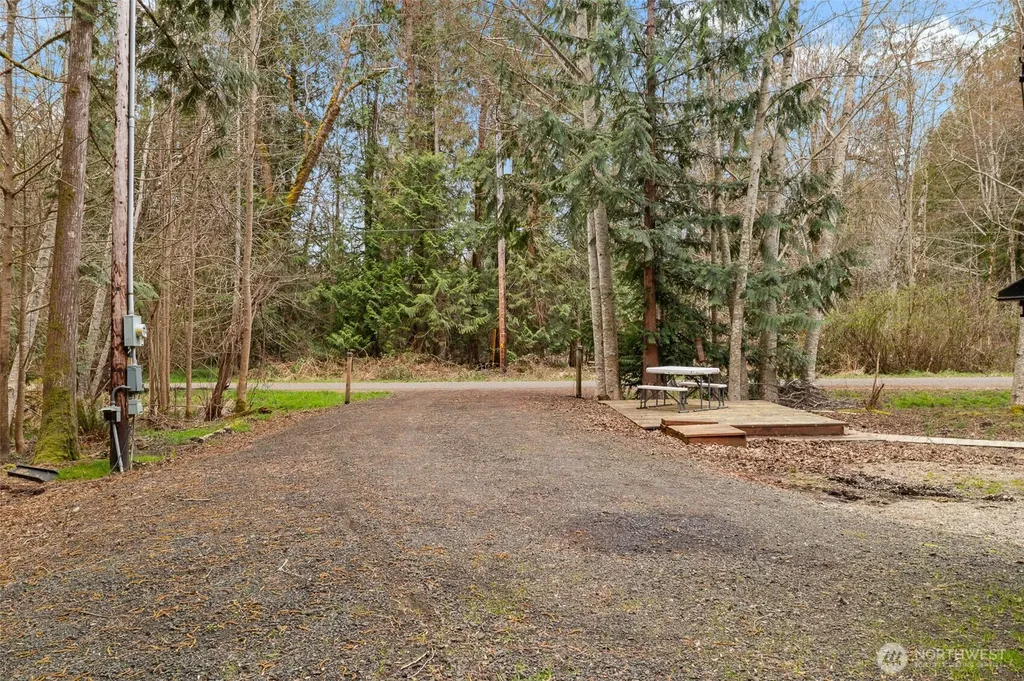 170 E Lakeshore Drive E Shelton WA 98524