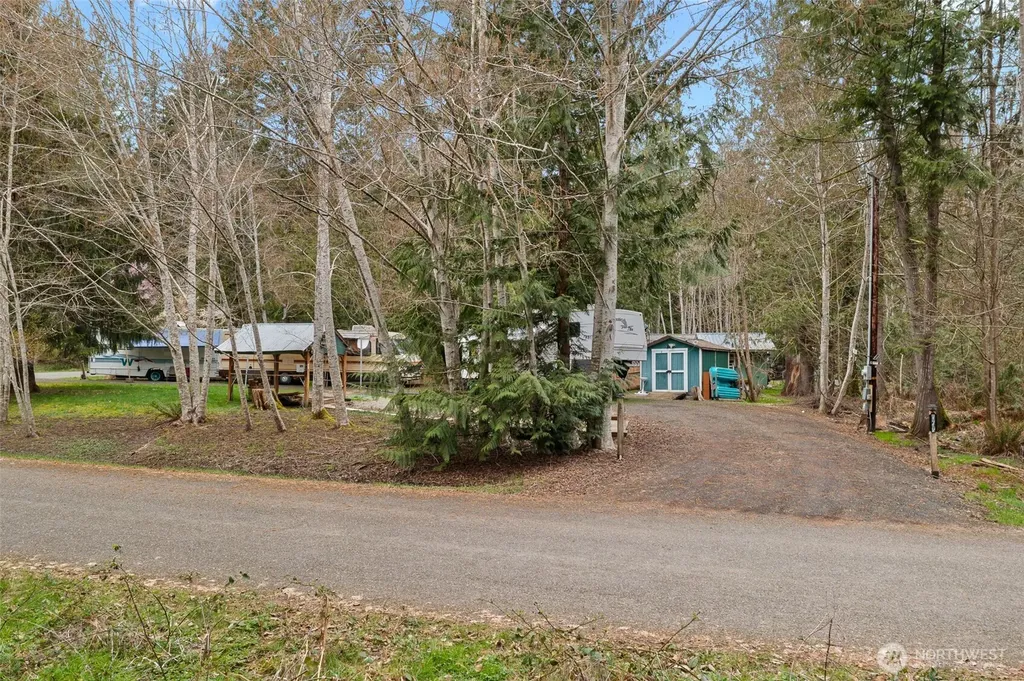 170 E Lakeshore Drive E Shelton WA 98524