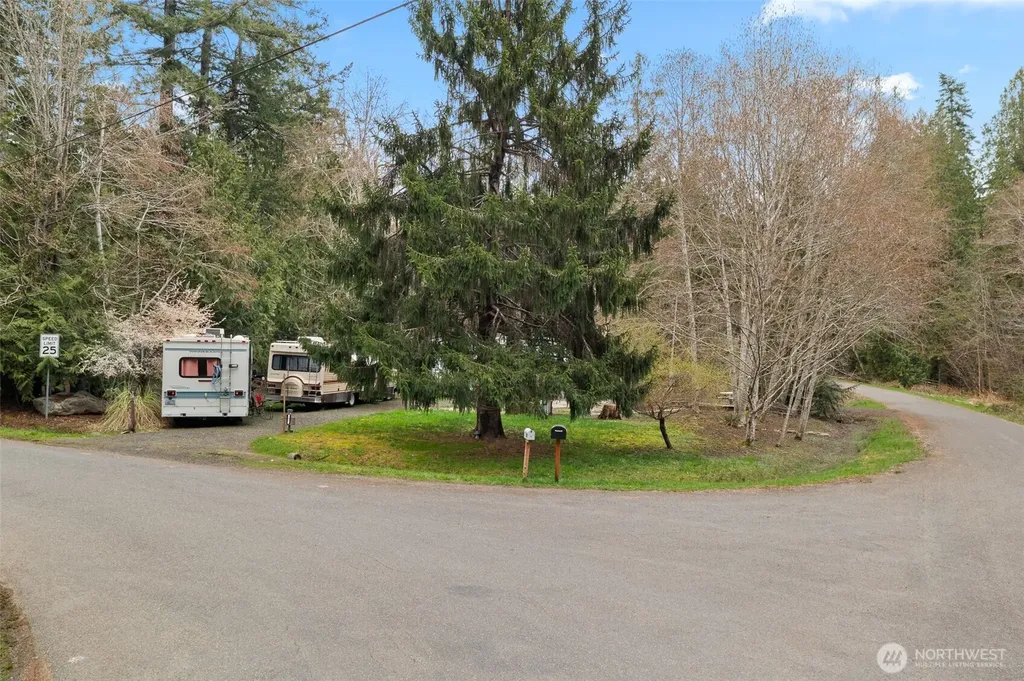 170 E Lakeshore Drive E Shelton WA 98524
