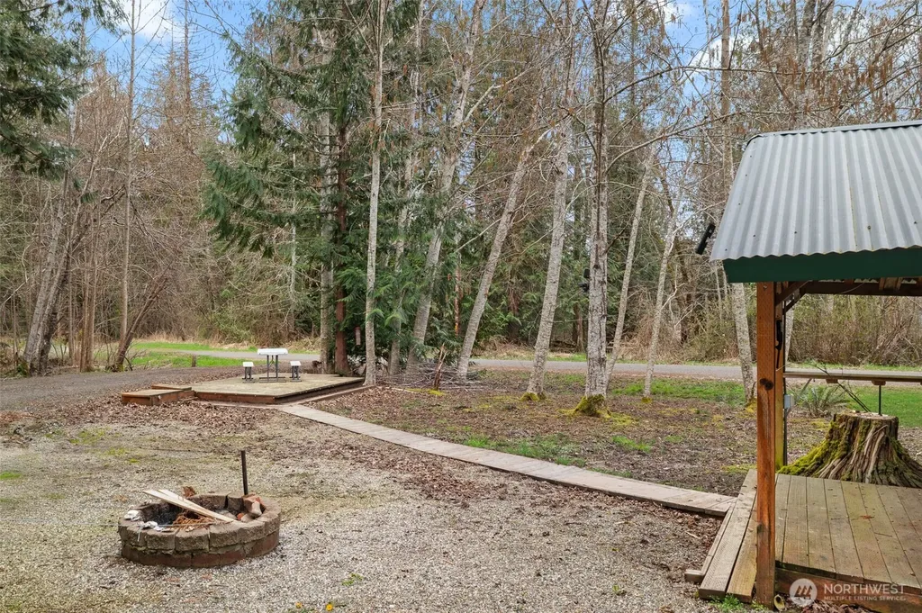 170 E Lakeshore Drive E Shelton WA 98524