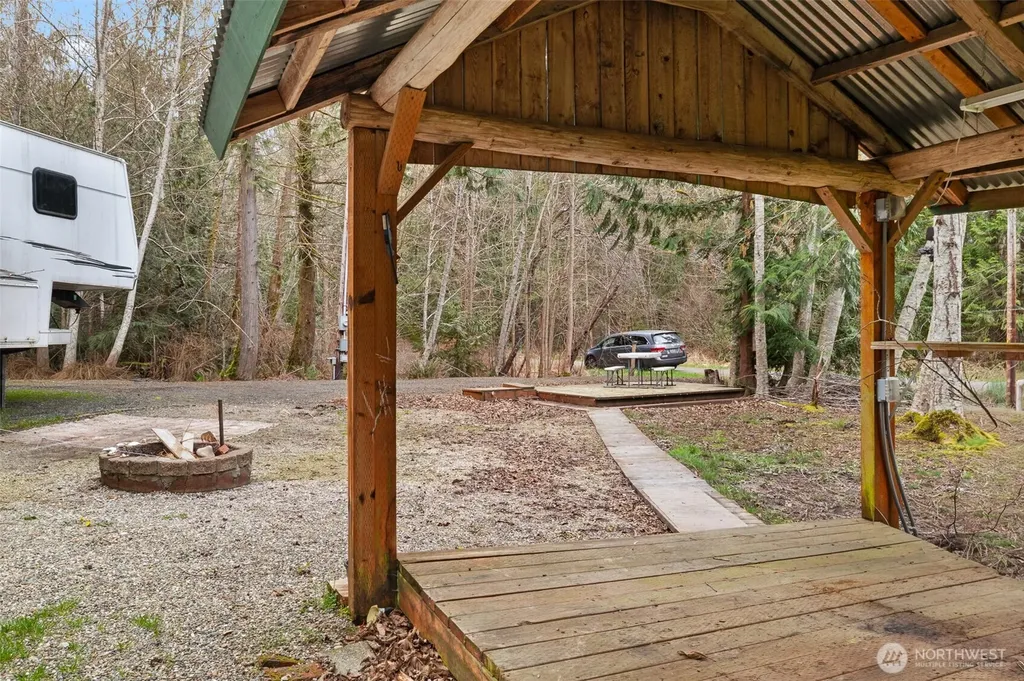 170 E Lakeshore Drive E Shelton WA 98524