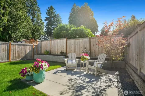 12734 7th Avenue NW Seattle WA 98177