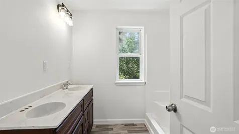 18911 SE 144th Street Renton WA 98059