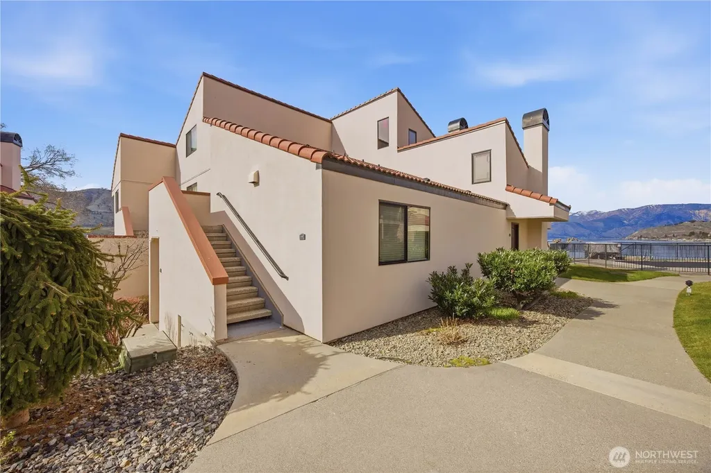 100 Lake Chelan Shores Drive Chelan WA 98816