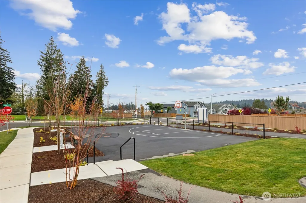 7407 281st Street NW Stanwood WA 98292