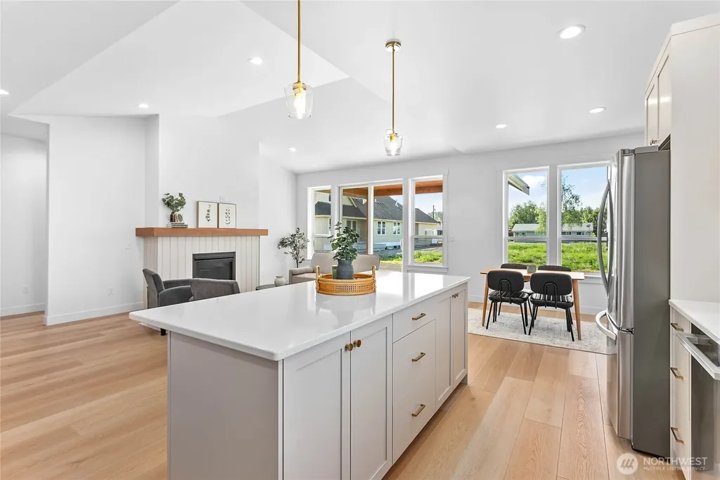 405 W 4th Street Everson WA 98247
