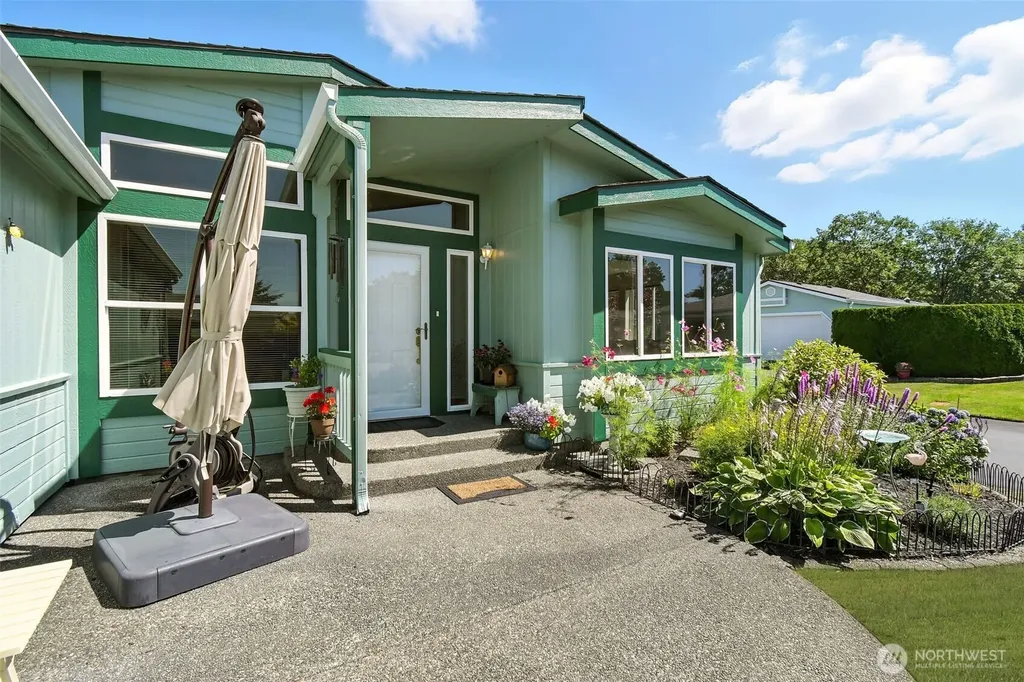 1948 Cranberry Lane SE Lacey WA 98503