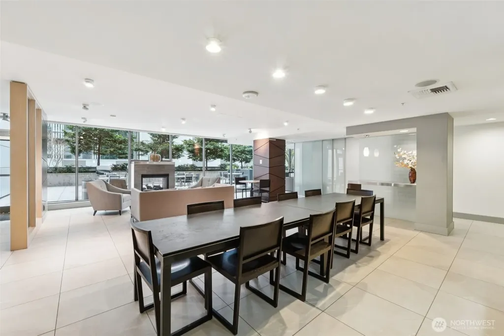 820 Blanchard Street Seattle WA 98121