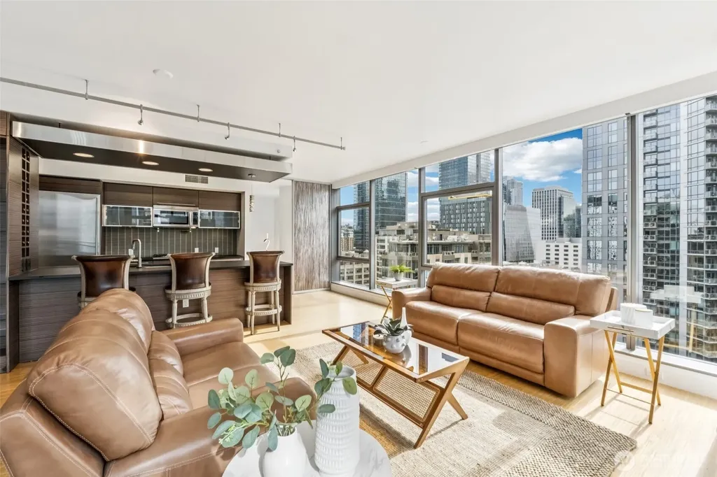 820 Blanchard Street Seattle WA 98121