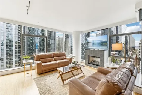 820 Blanchard Street Seattle WA 98121