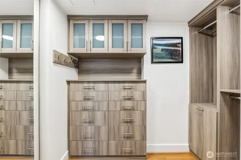 820 Blanchard Street Seattle WA 98121