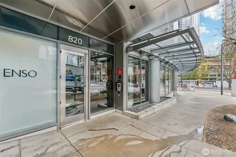 820 Blanchard Street Seattle WA 98121