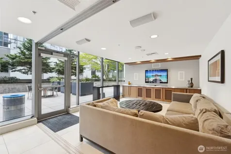 820 Blanchard Street Seattle WA 98121