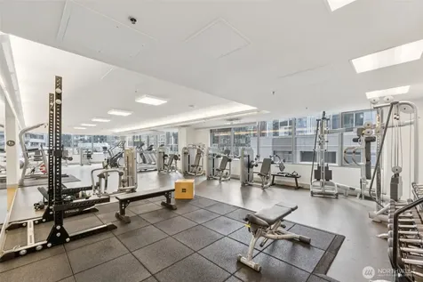 820 Blanchard Street Seattle WA 98121