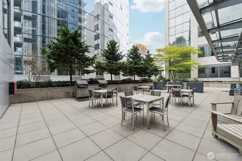820 Blanchard Street Seattle WA 98121