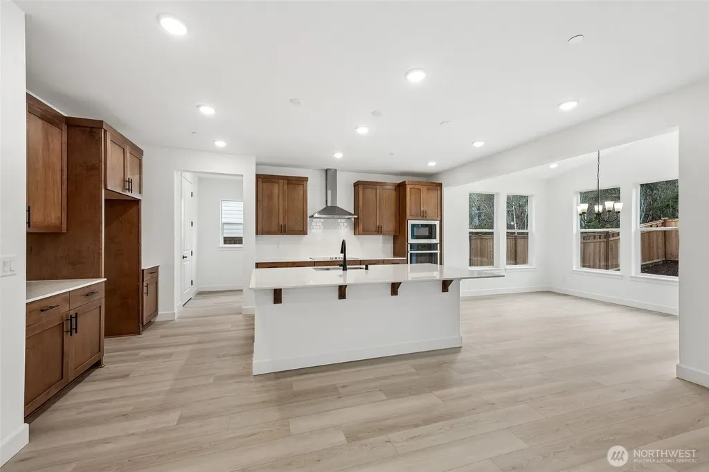 13910 180th Street E Puyallup WA 98374