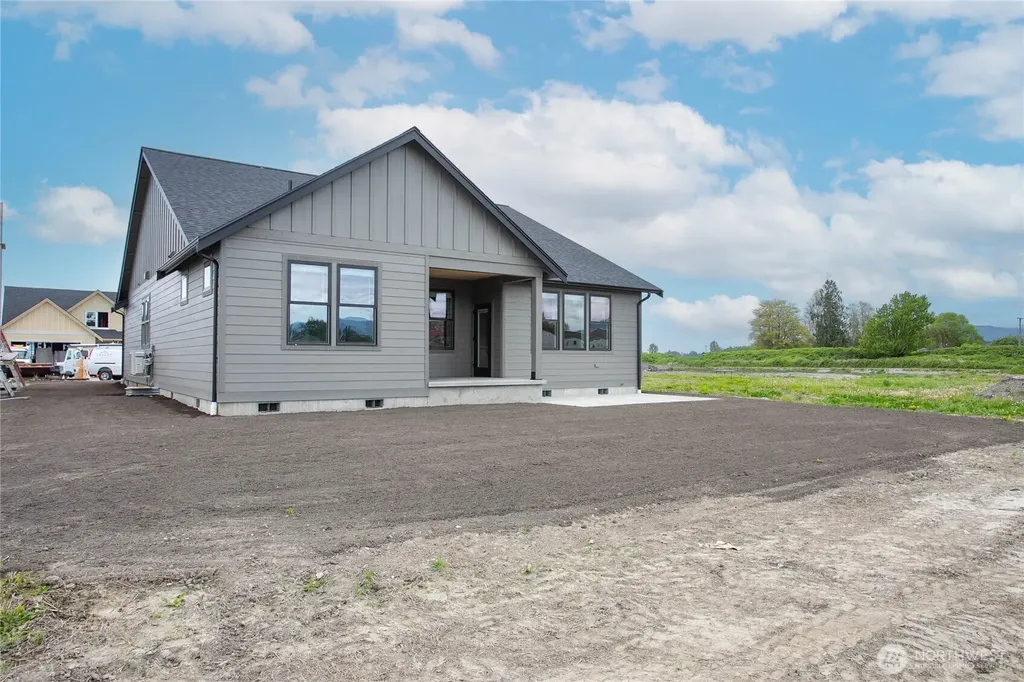 313 W 3rd Street Everson WA 98247