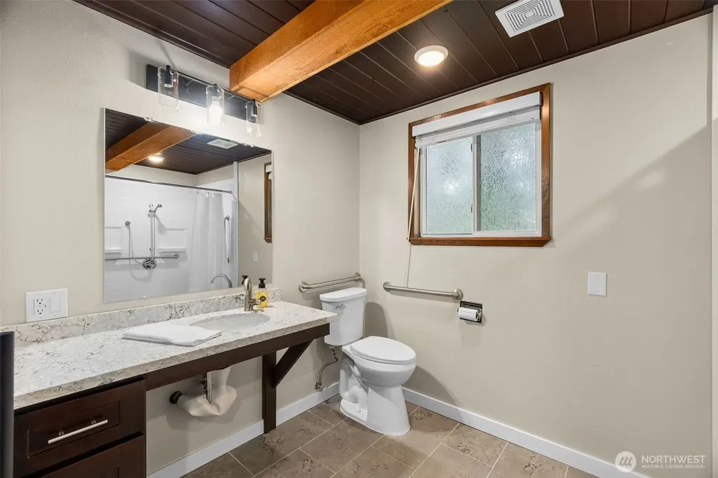 125 41st Avenue NE Olympia WA 98506
