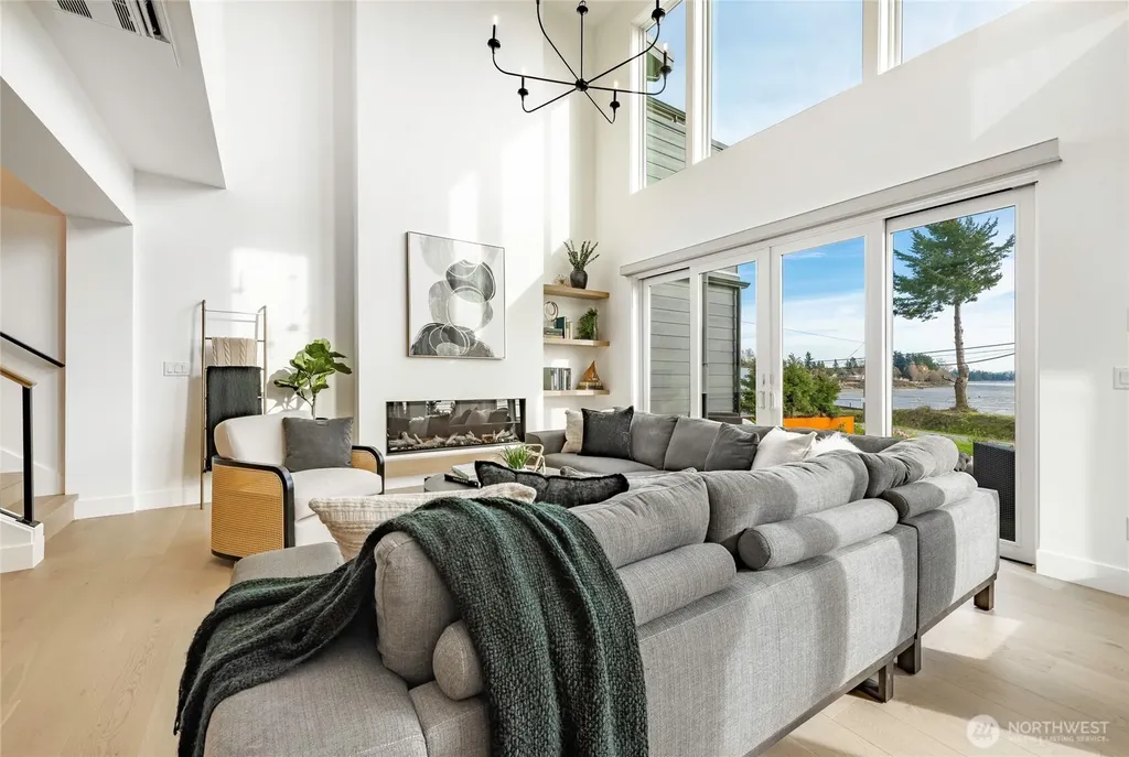 1553 Mitchell Avenue Blaine WA 98230