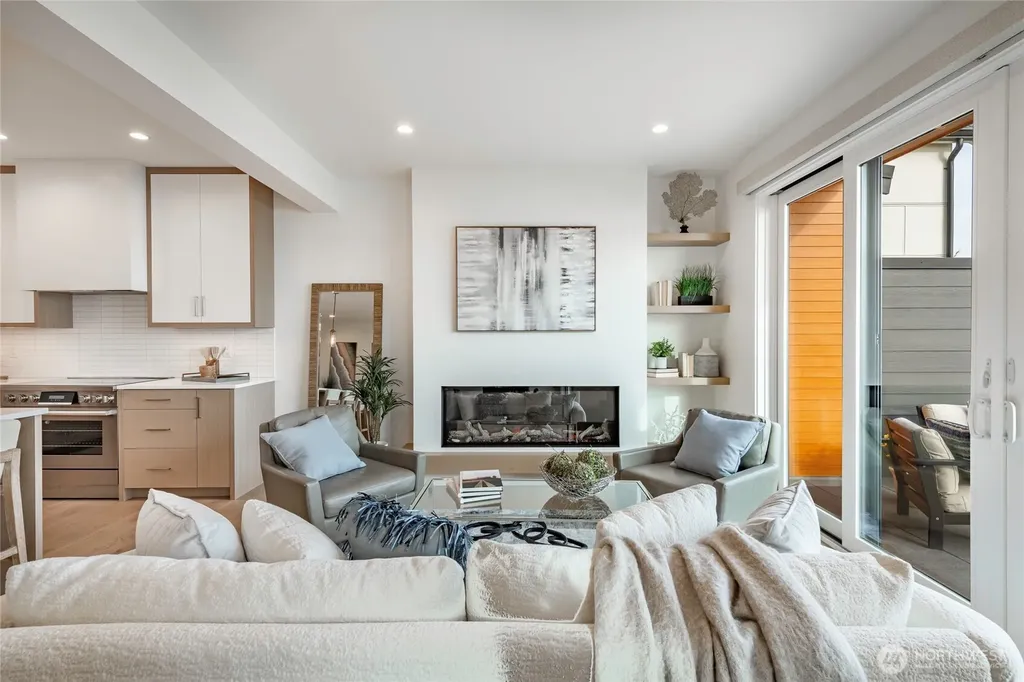 1557 Mitchell Avenue Blaine WA 98230