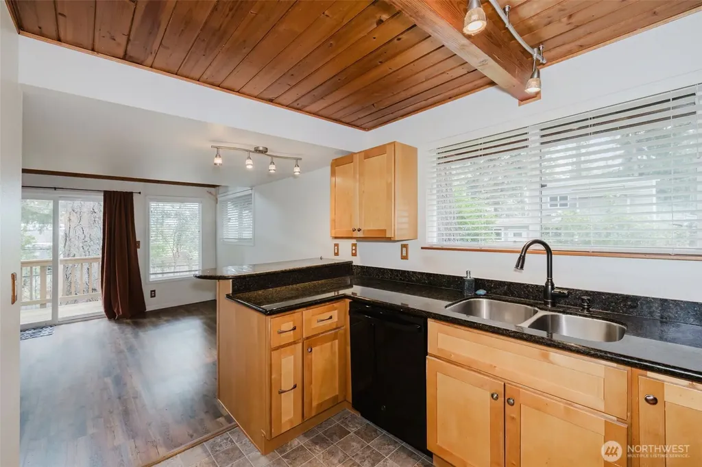 1822 190th Avenue SW Lakebay WA 98349