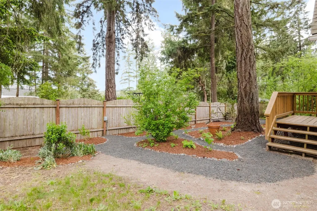 1822 190th Avenue SW Lakebay WA 98349