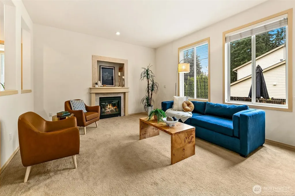 35638 8th Avenue SW Federal Way WA 98023