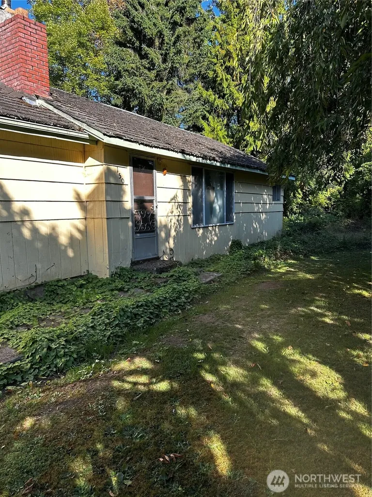 150 Anderson Road Glenoma WA 98336