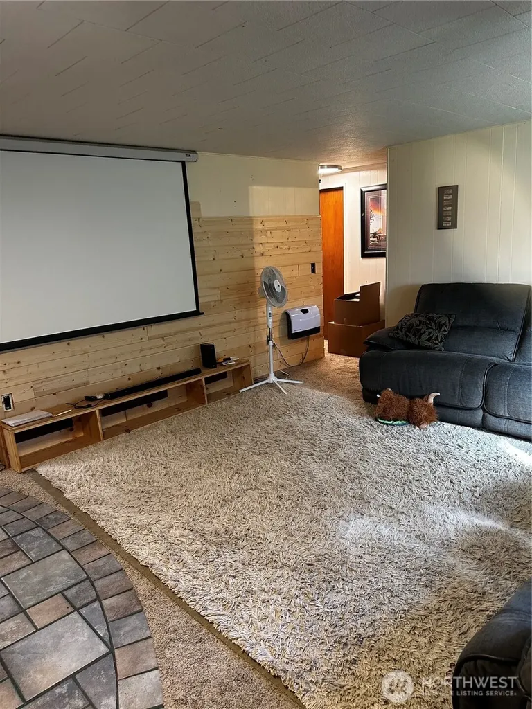 150 Anderson Road Glenoma WA 98336