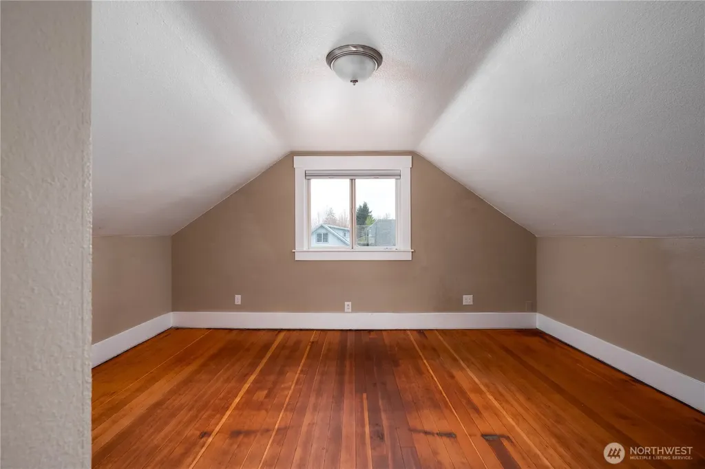 4112 S Park Avenue Tacoma WA 98418