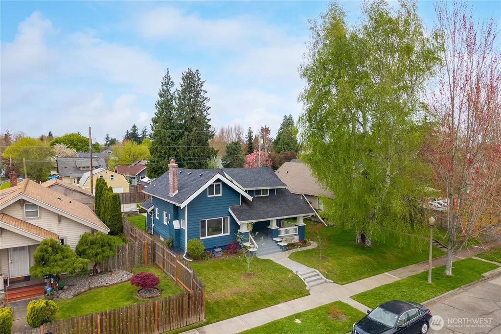 4112 S Park Avenue Tacoma WA 98418