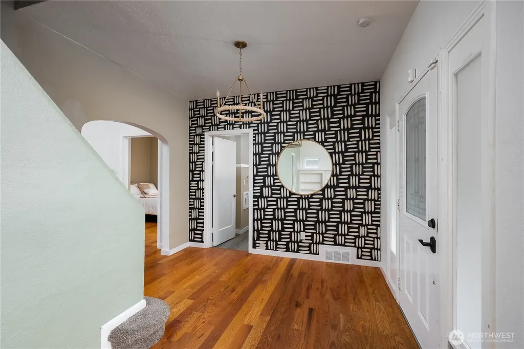 4112 S Park Avenue Tacoma WA 98418