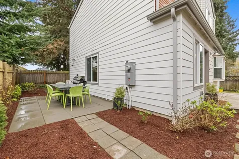 7344 23rd Avenue NW Seattle WA 98117
