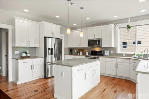 18616 33rd Place NE Snohomish WA 98290