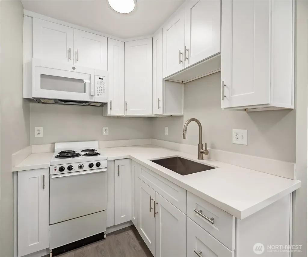 420 107th Place SW Everett WA 98204
