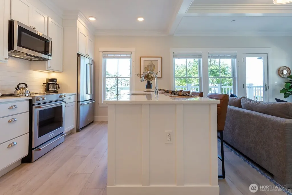 203 Market Street Pacific Beach WA 98571