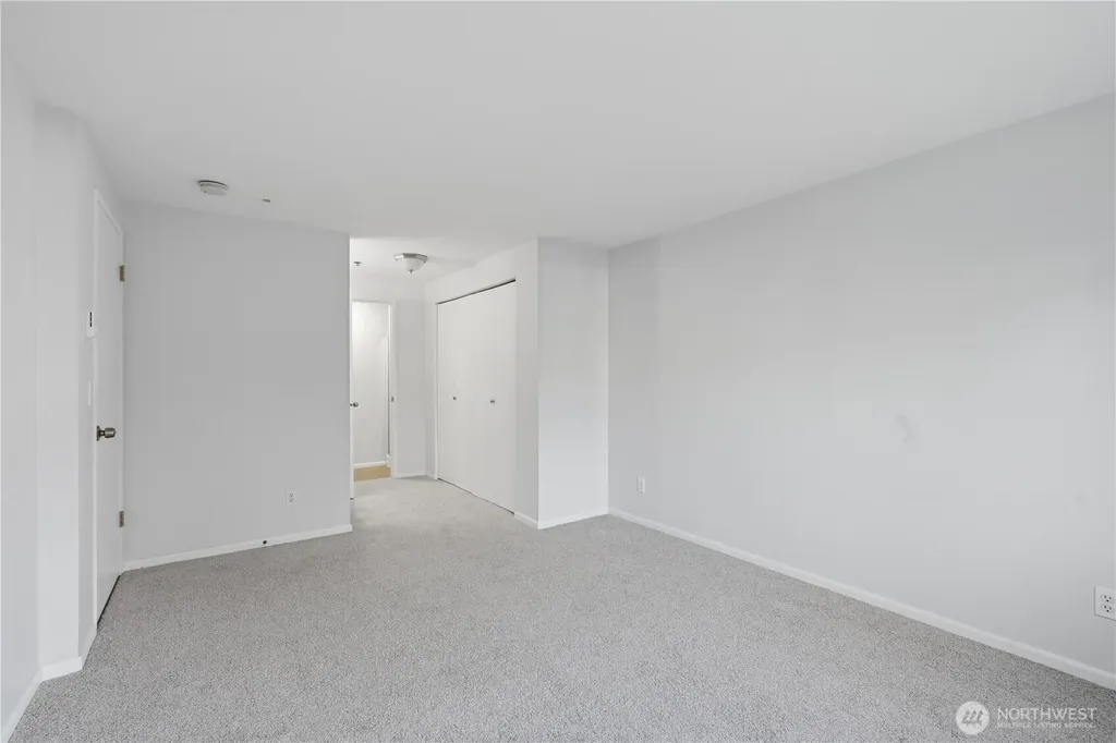 975 NE Aberdeen Avenue Renton WA 98056