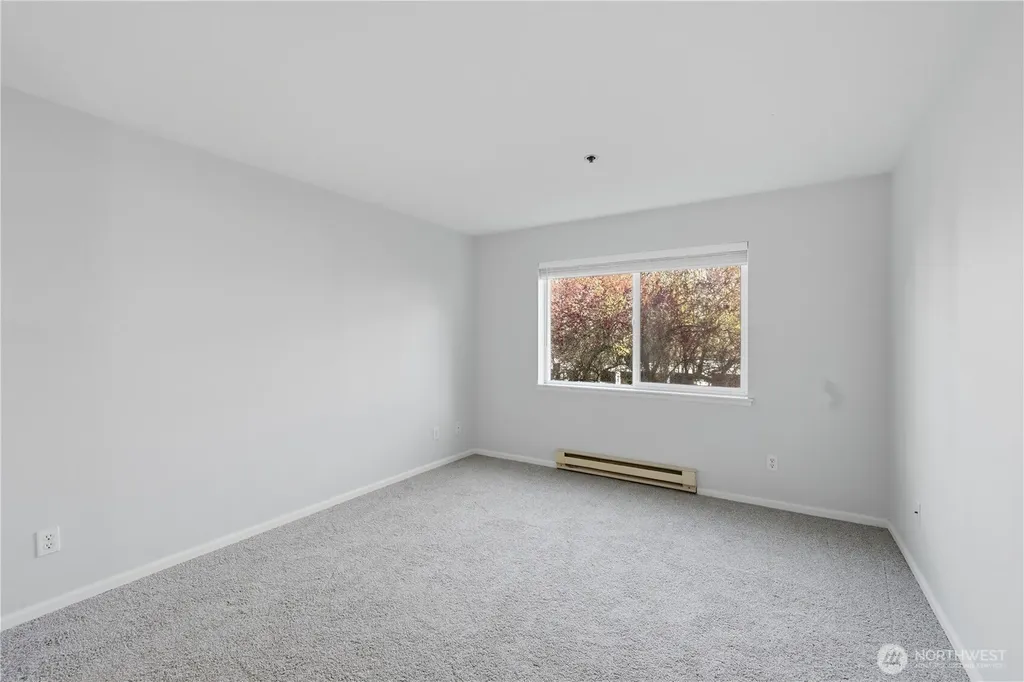 975 NE Aberdeen Avenue Renton WA 98056