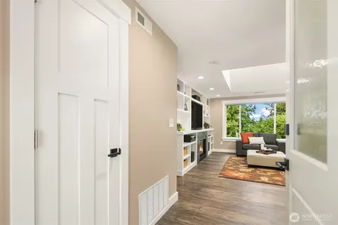 19602 SE 29th Street Sammamish WA 98075