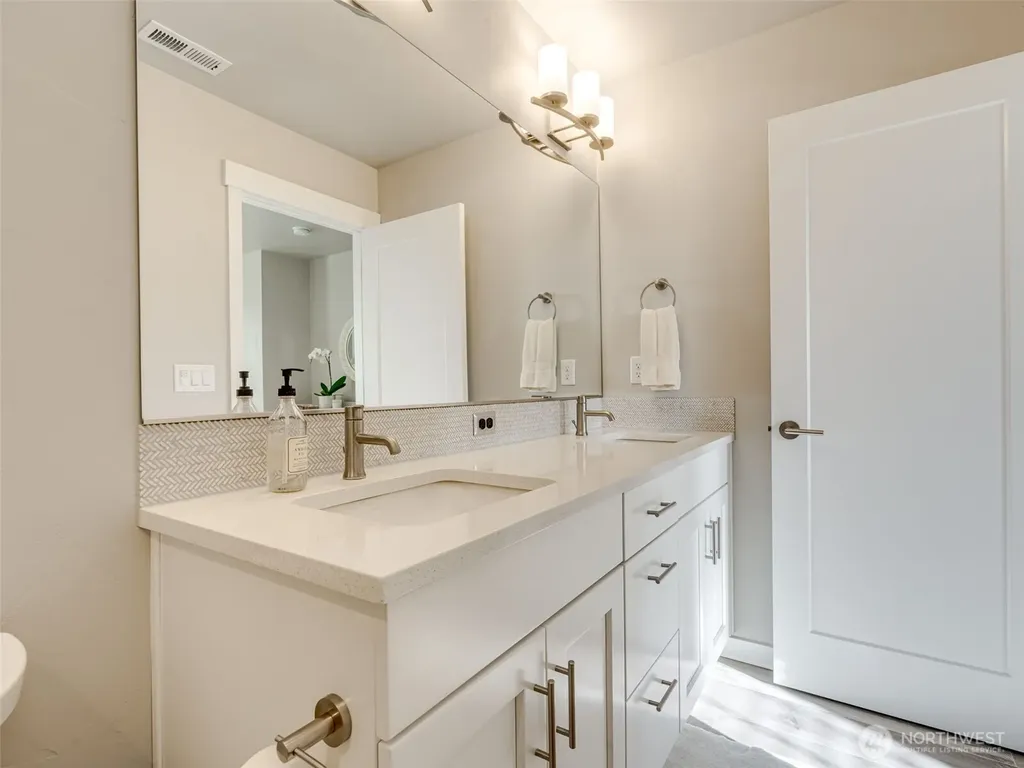 10104 NE 134th Avenue Vancouver WA 98682
