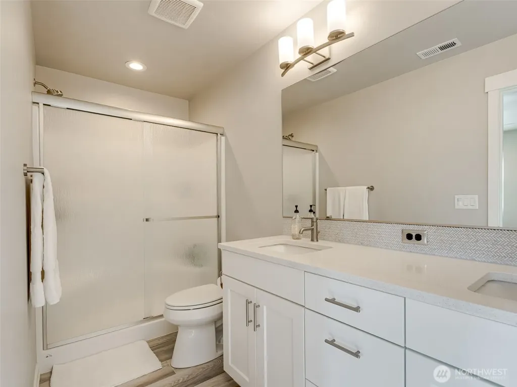 10104 NE 134th Avenue Vancouver WA 98682