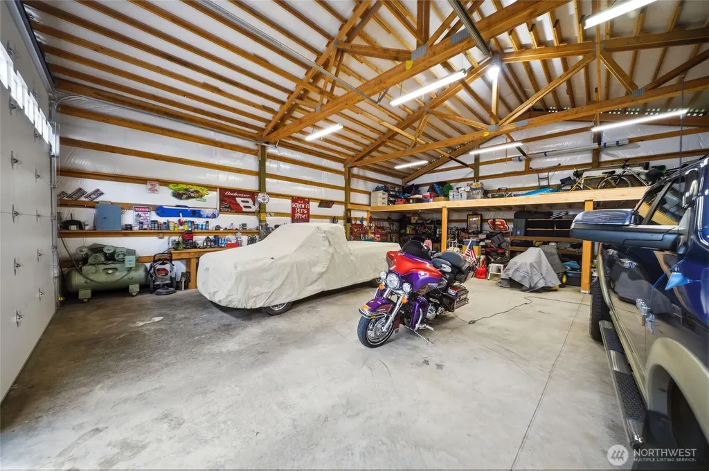 946 Paine Road Castle Rock WA 98611