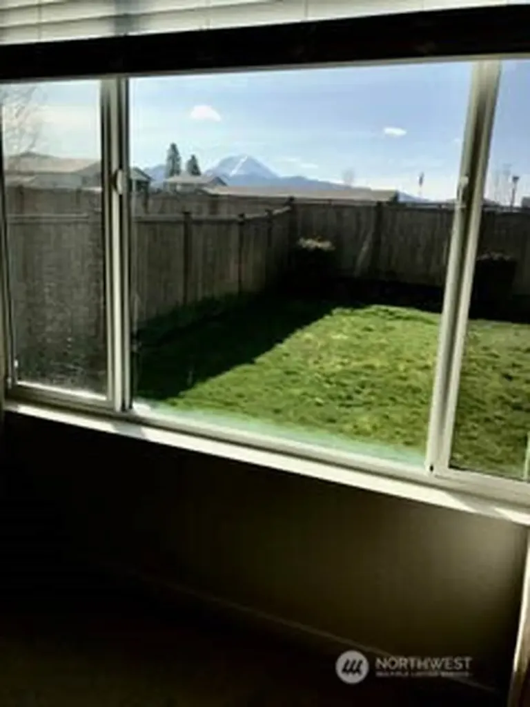 3584 Elmont Avenue Enumclaw WA 98022
