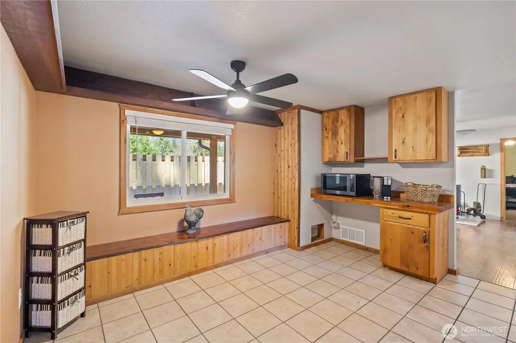 424 Cannon Road Packwood WA 98361