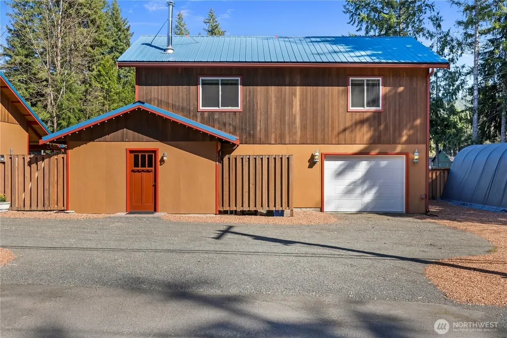 424 Cannon Road Packwood WA 98361